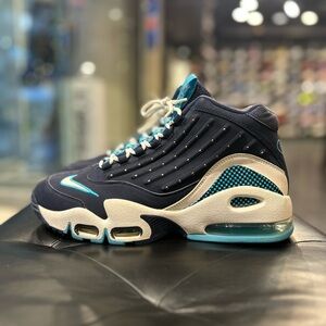 Nike Air Griffey Max 2 Size 10.5 Men Shoes